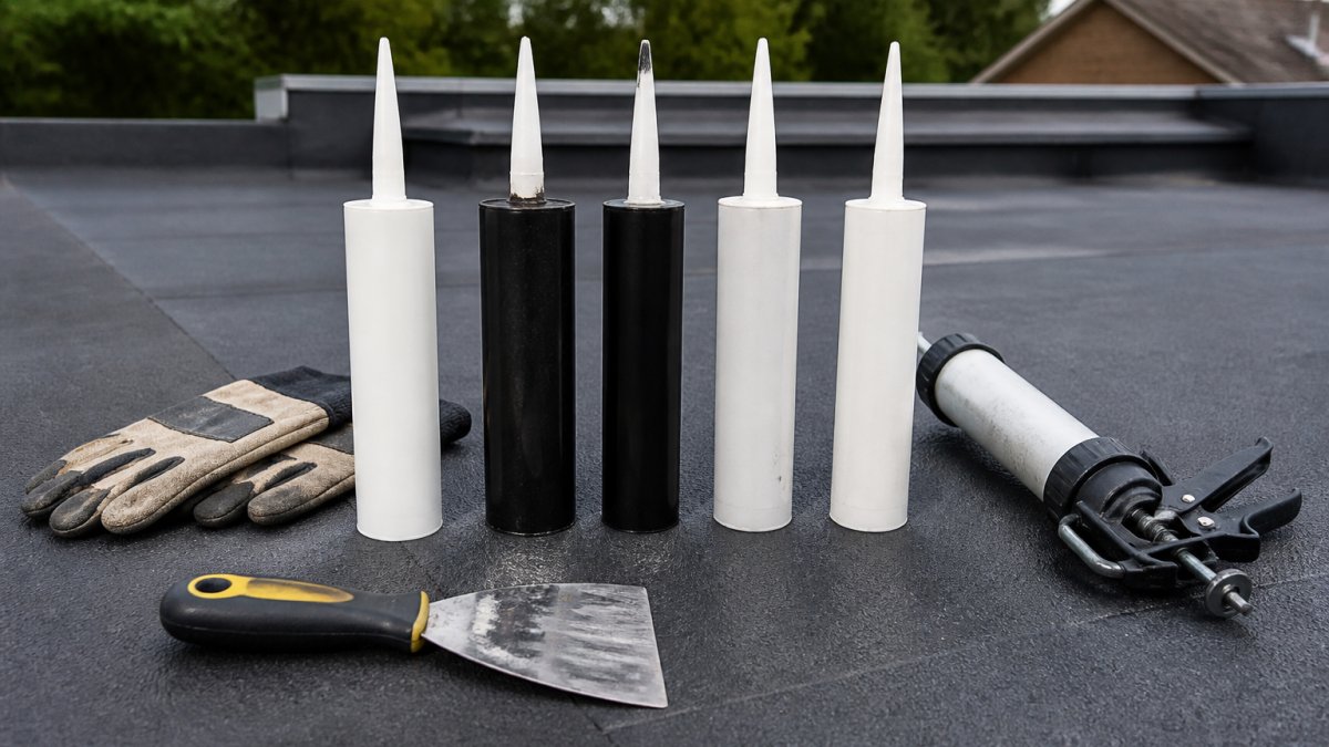 5 Best Sealants for Leaking Flat Roofs: 2026 Guide