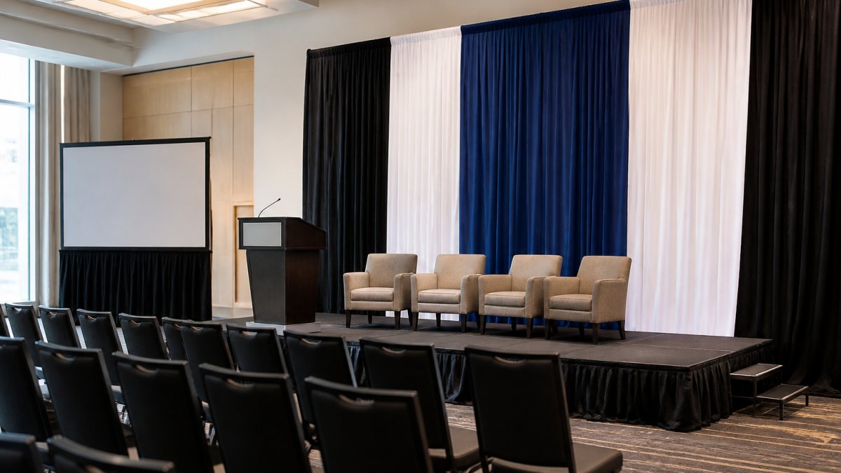5 Elegant Backdrop Ideas for Corporate Presentations