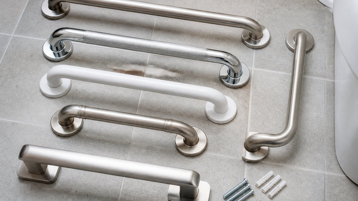 7 Best Grab Bars for Elderly Bathroom Safety in 2026