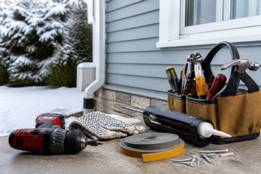 7 Essential Home Repairs for NJ Winter Preparation