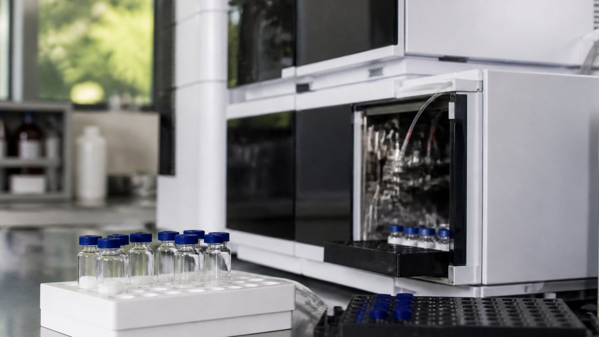 7 Steps to Commission Independent HPLC Testing for Peptides