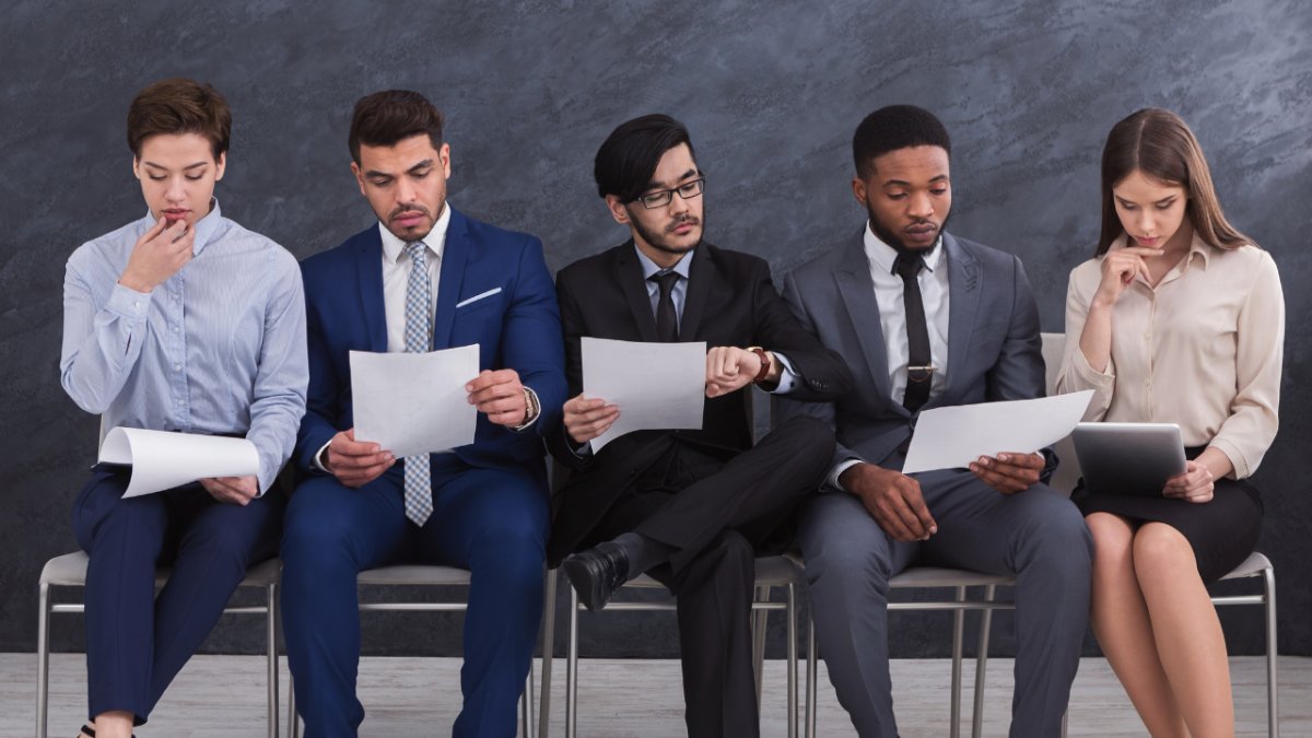 How to Start a Relationship Coaching Business