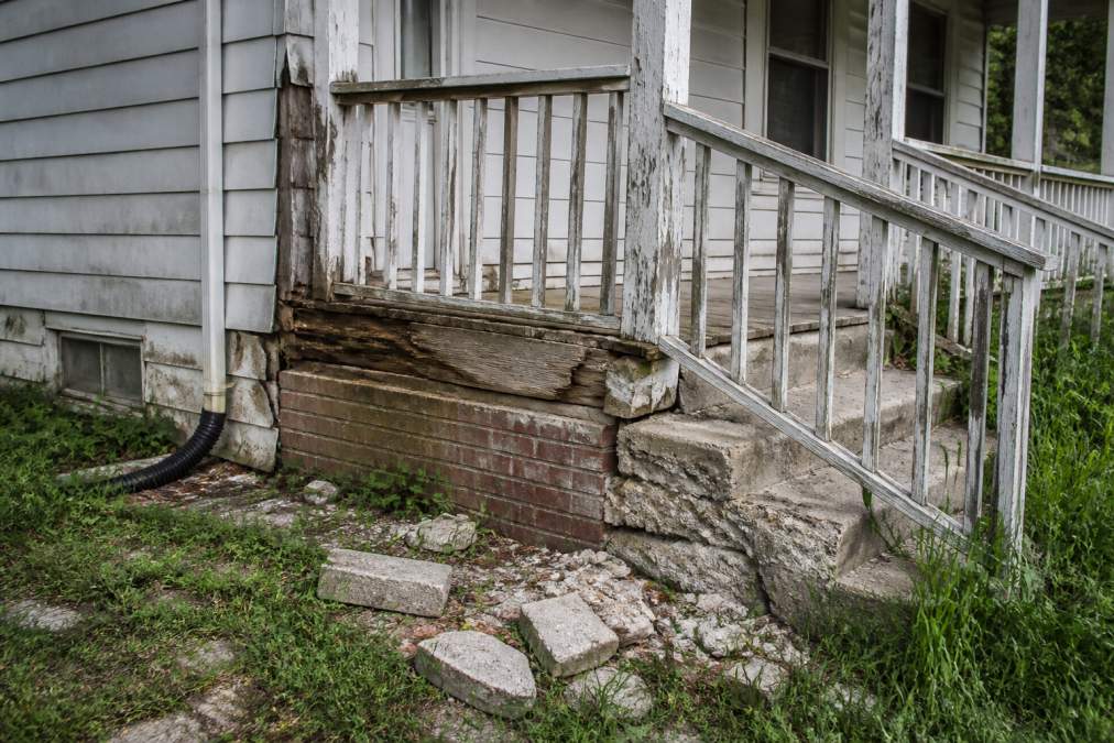 7 Ways to Sell a House With Code Violations