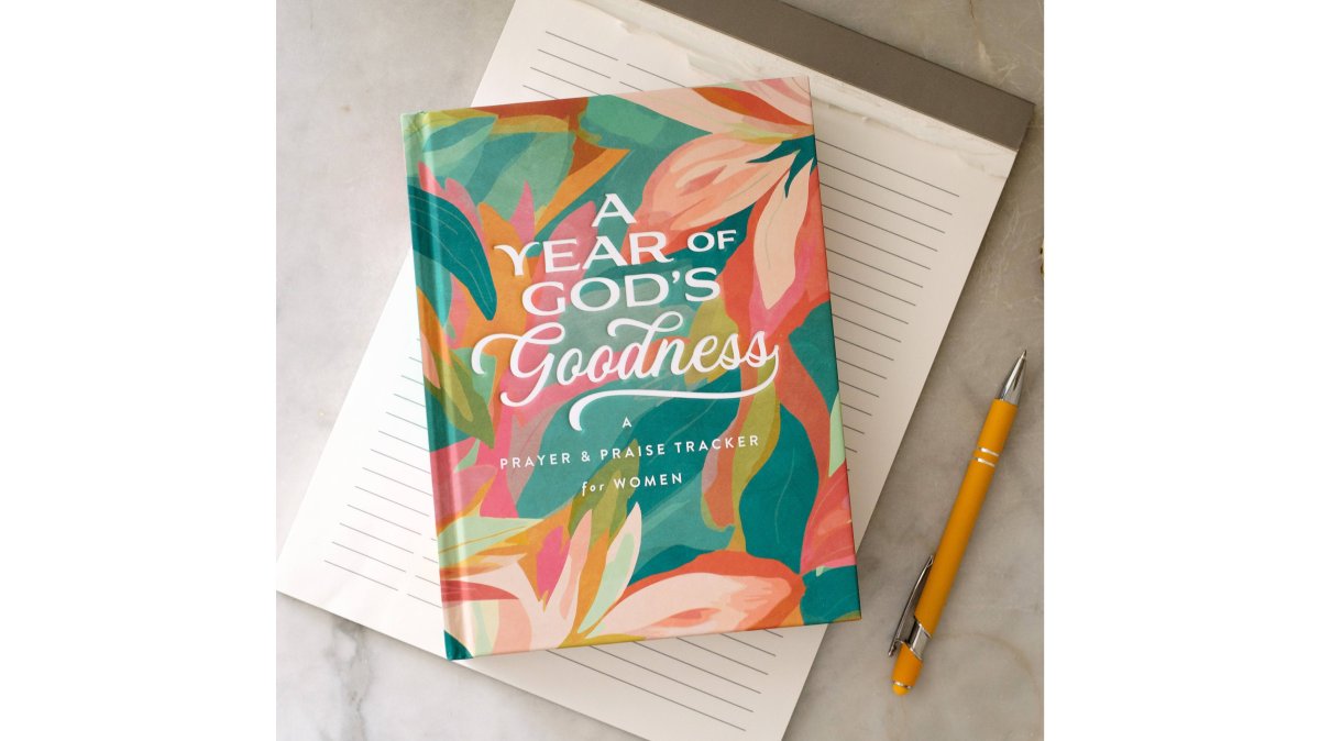 A Year of God's Goodness:A Prayer & Praise Tracker for Women