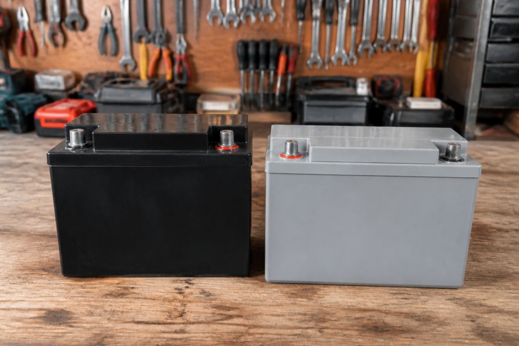 AGM Powersports Battery vs Gel: Which Lasts Longer?