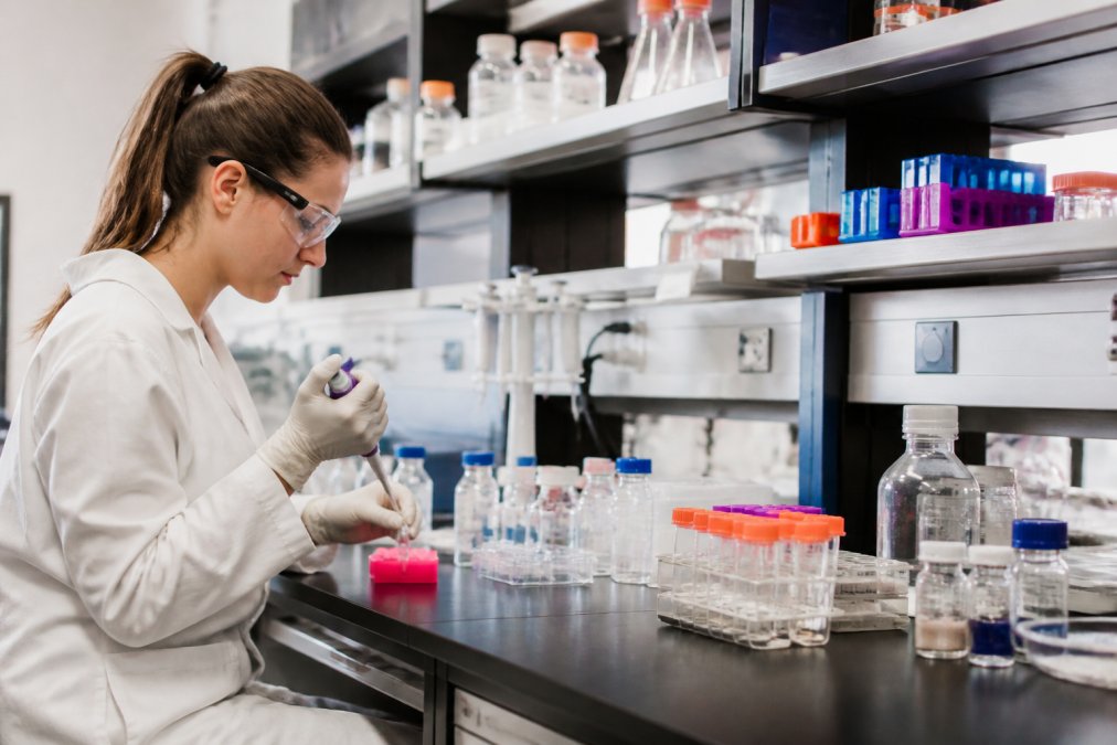 Aminovault Alternative for Biotech Labs: Top Picks 2026