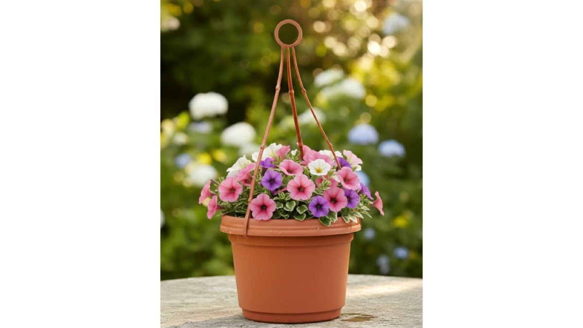 Austin Planter 9 inch Hanging Flower Pots Terra Cotta Colored Polypropylene (5 Pack) Made in USA