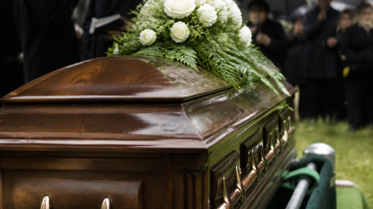 Average Cost of Burial and Funeral: 2026 Guide