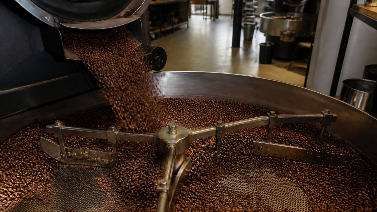 Beginner Guide to Coffee Bean Cooling Methods
