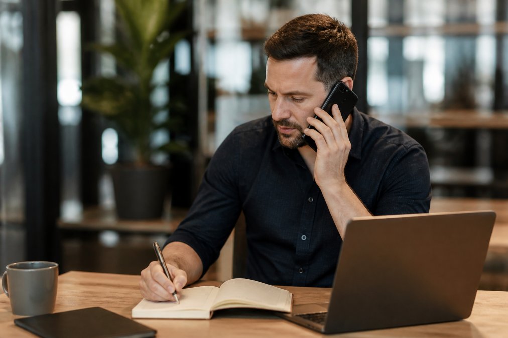 Benefits of Automated Sales Pipelines for Service Firms