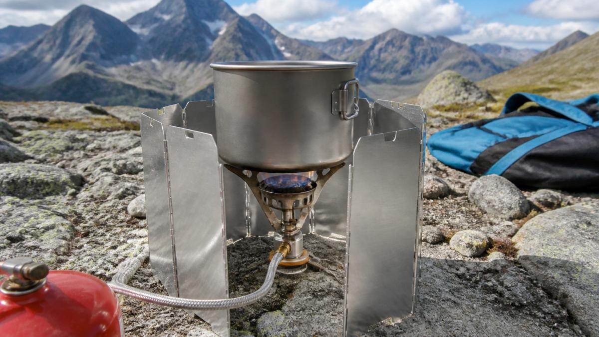 Best Backpacking Stove Windscreens for Windy Conditions