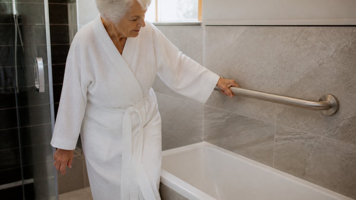 Best Bathroom Safety Grab Bars for Seniors