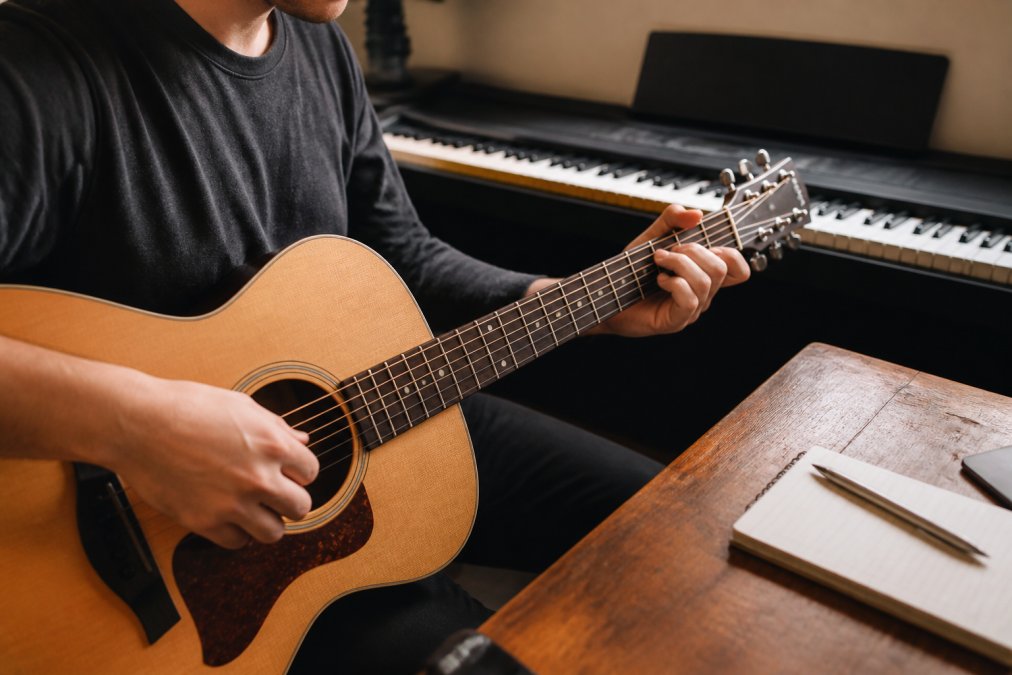 Professional illustration showing Close for budget instruments