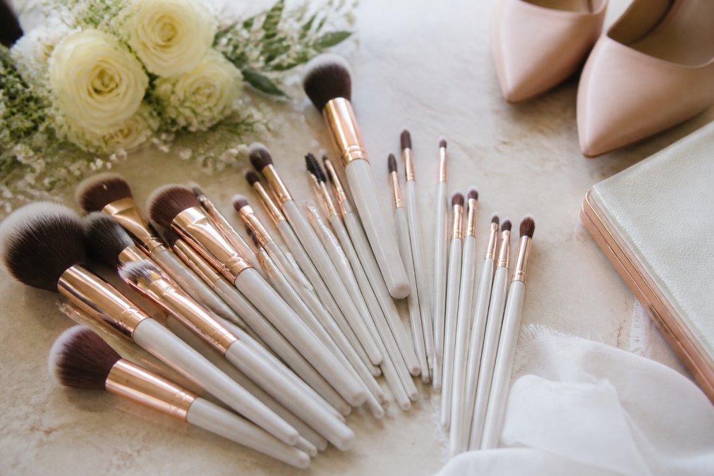 Best Makeup Brush Sets for Bridal Artists