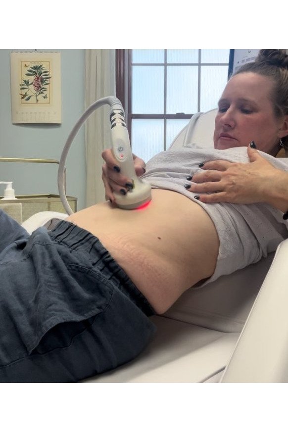 What to Expect During a Body Contouring Consultation