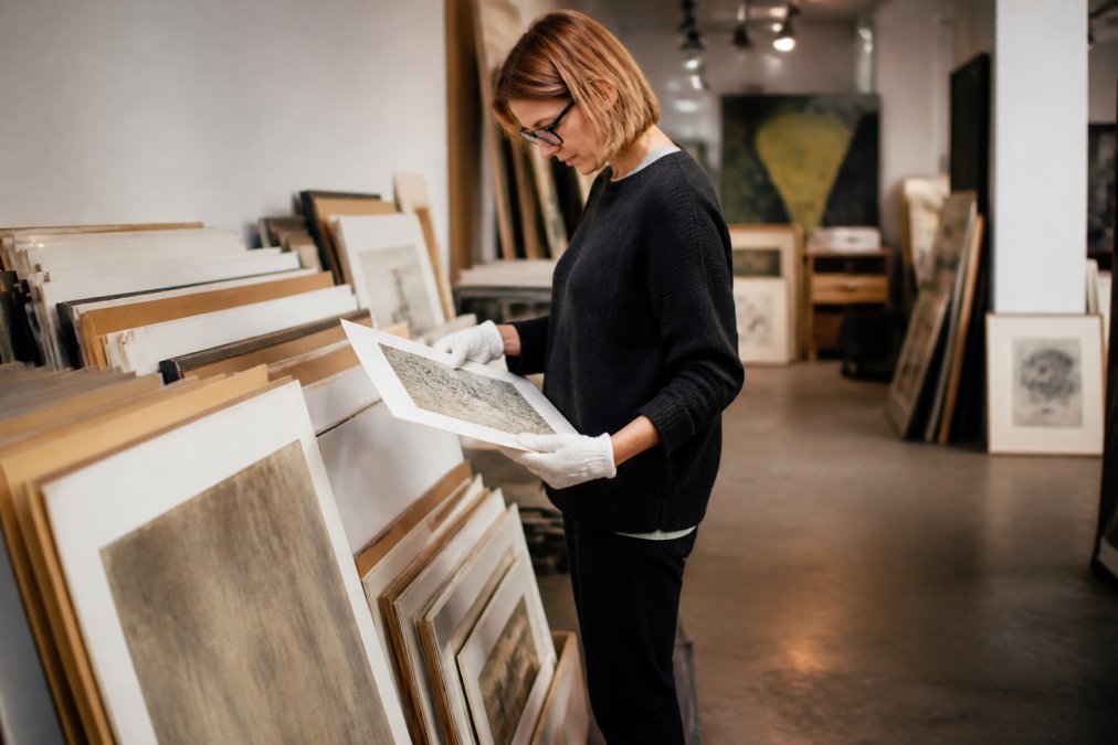 Best Online Galleries for Collectors: 2026 Guide