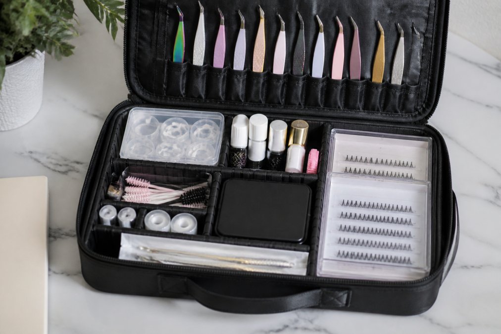 Software tools interface for Overhead for best professional lash kit for travel