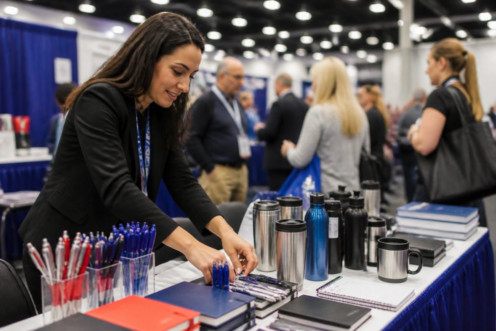 Infographic categorizing popular promotional items like pens, notebooks, and drinkware for effective marketing.