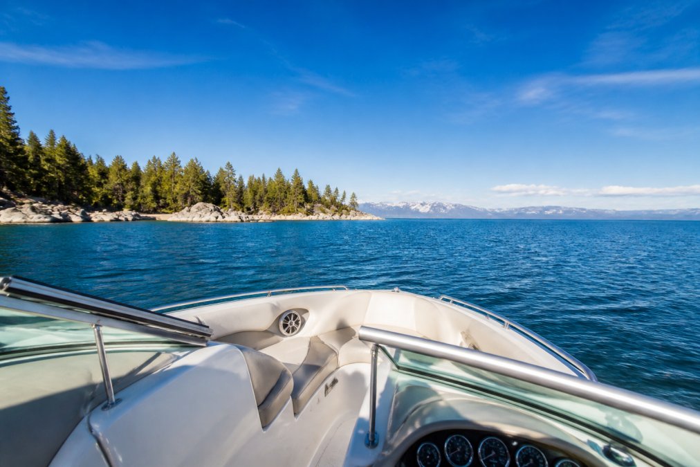 Best Time for a Tahoe Boat Trip: A 2026 Guide