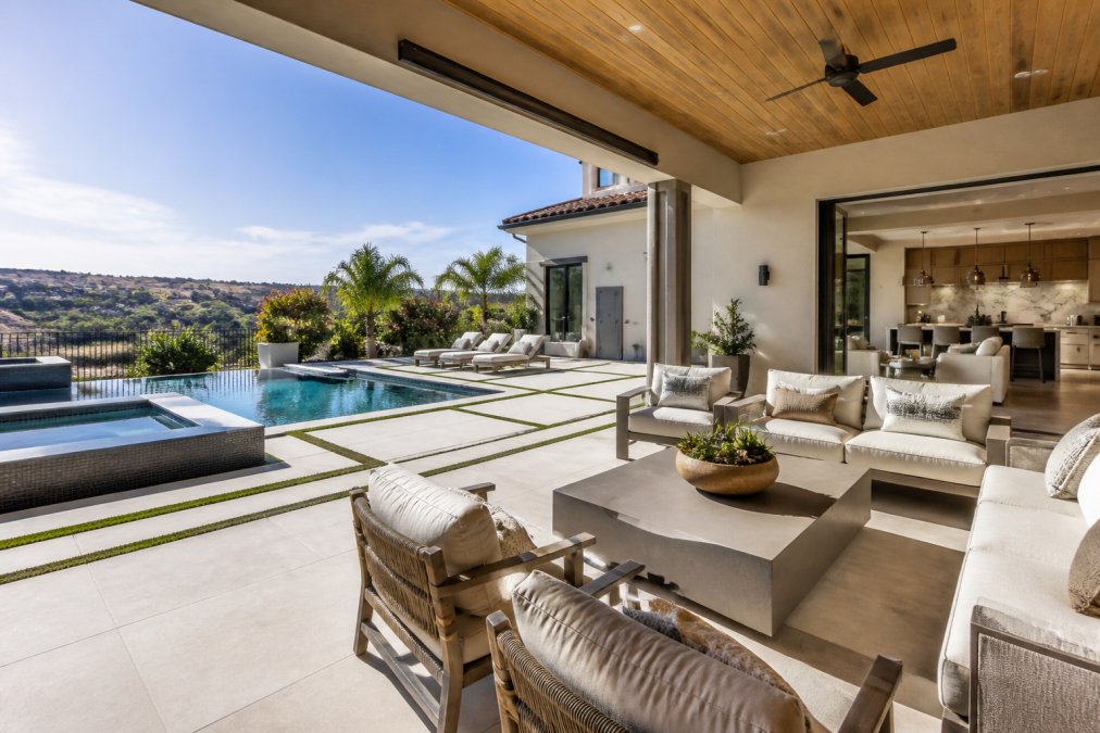 Modern Southern California pool and covered patio design to increase property value through luxury outdoor living