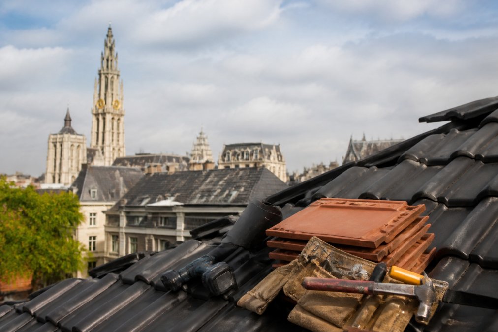 Betrouwbare dakwerker in Antwerpen vinden: gids 2026