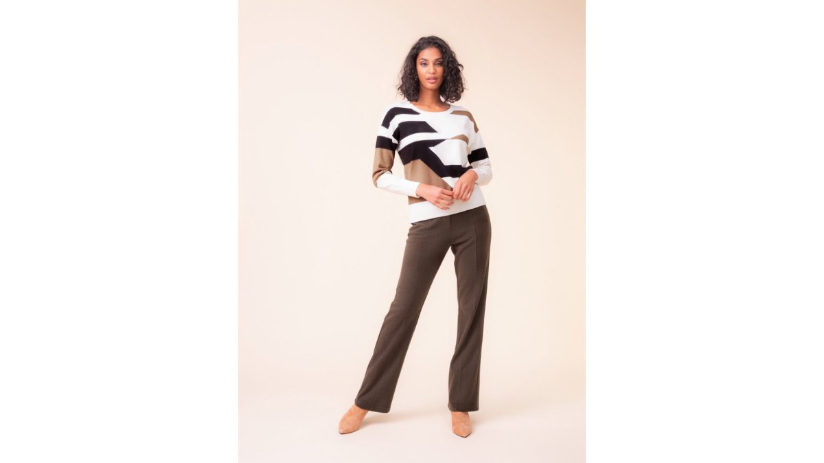 Bootcut Pull-On Pants