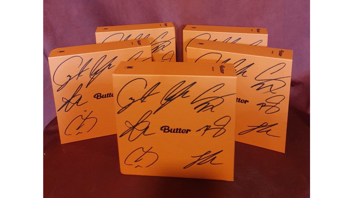 BTS Album BUTTER DELUXE - LIMITED EDITION AUTOGRAPHED!!!! mit
