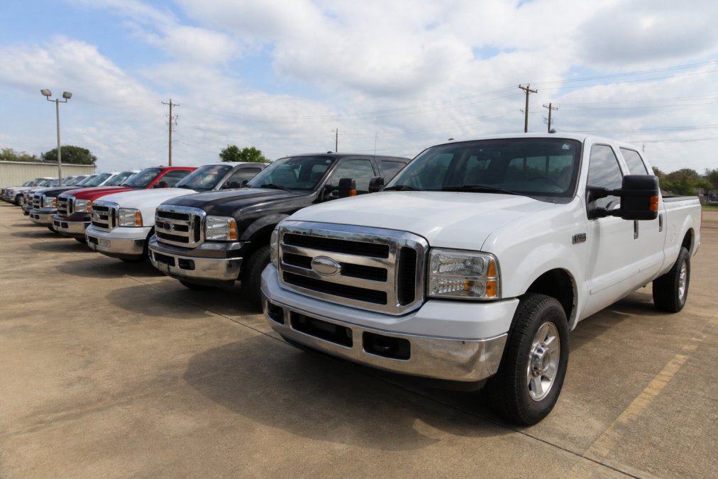 Buy a Pre-Owned Truck in Clute Texas: 2026 Buyer's Guide