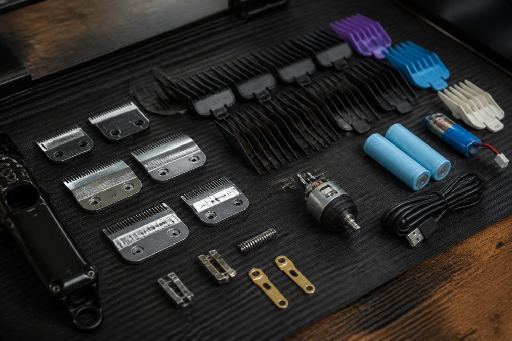 Visual roadmap for Close for barber clipper replacement parts