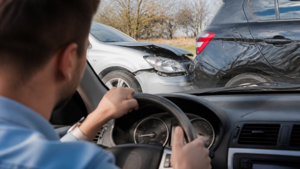 Can You Drive Your Car After a Minor Collision?