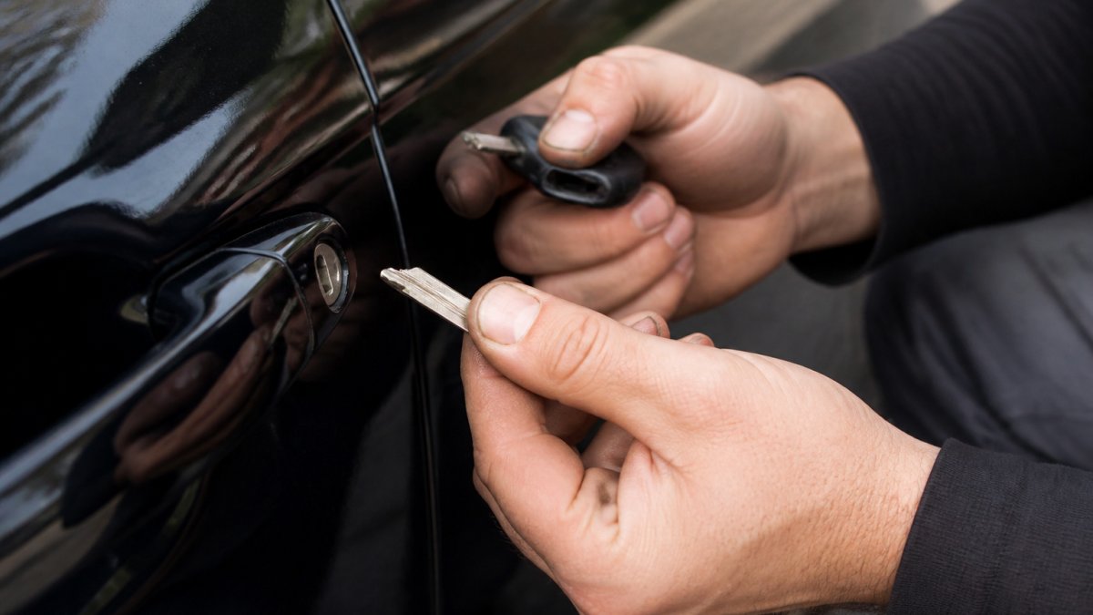 Car Key Broke in Door Lock? What to Do Next