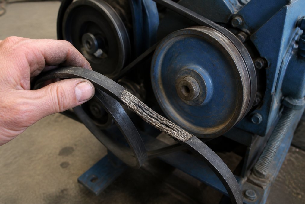 Causes of Premature Belt Failure: 2026 Troubleshooting Guide