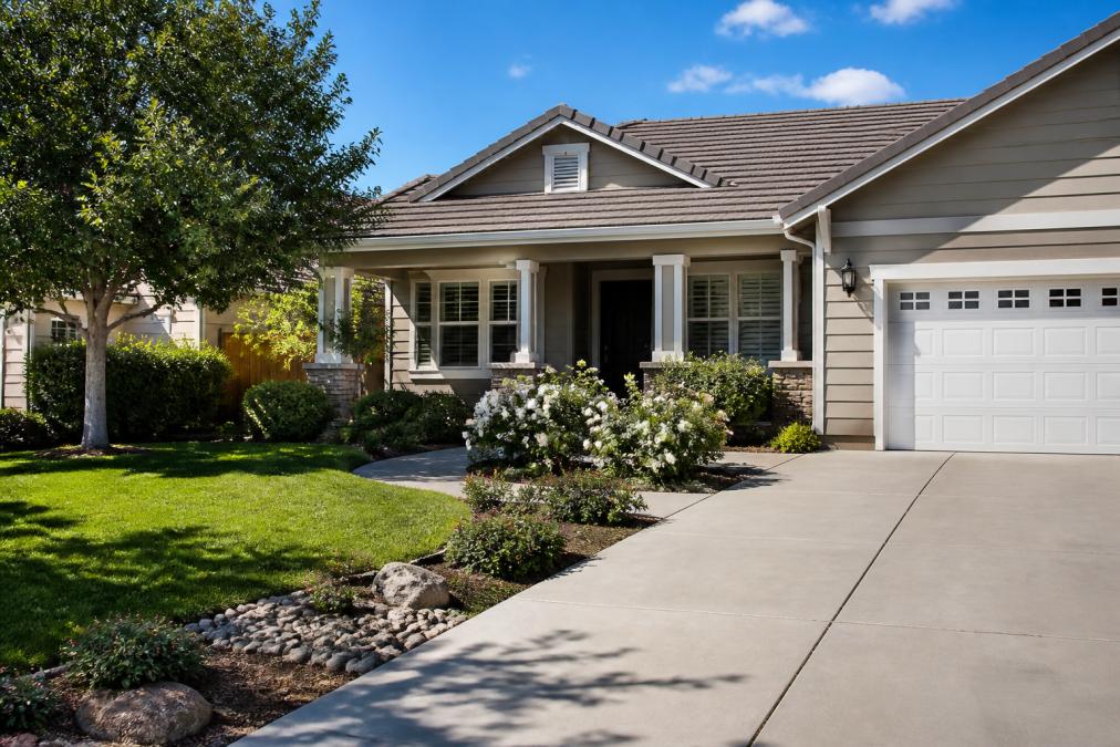 Checklist for Selling a House for Maximum Profit