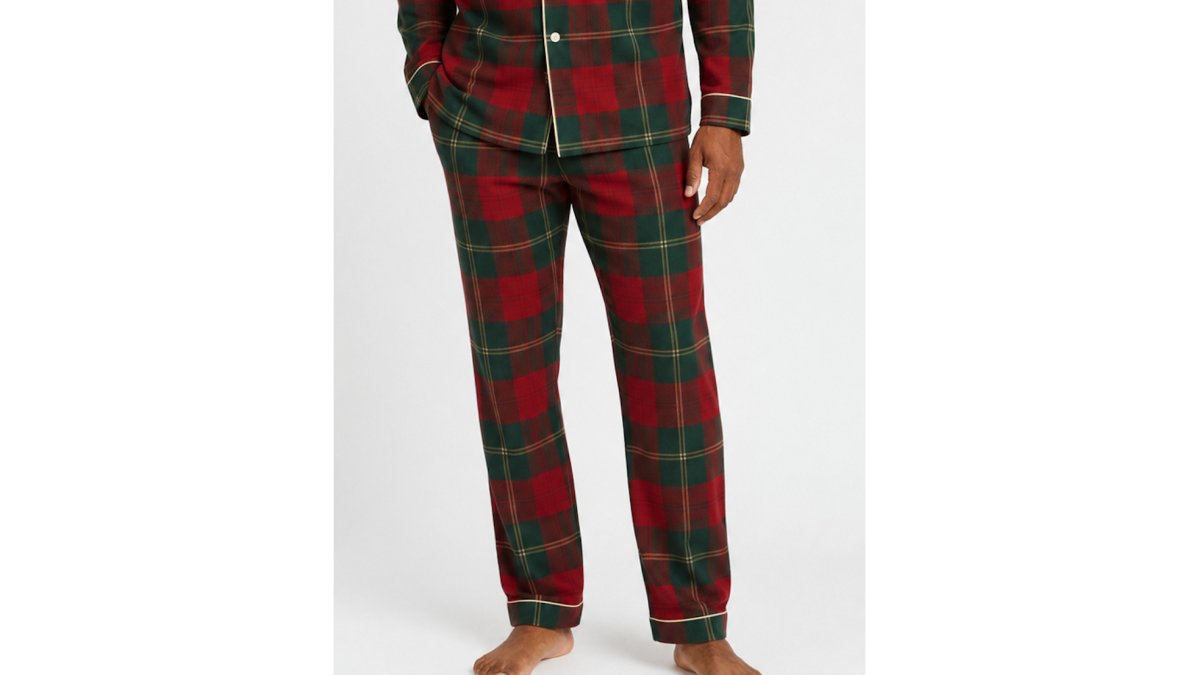 Christmas Legacy Plaid Relaxed Fit Pants (Unisex)