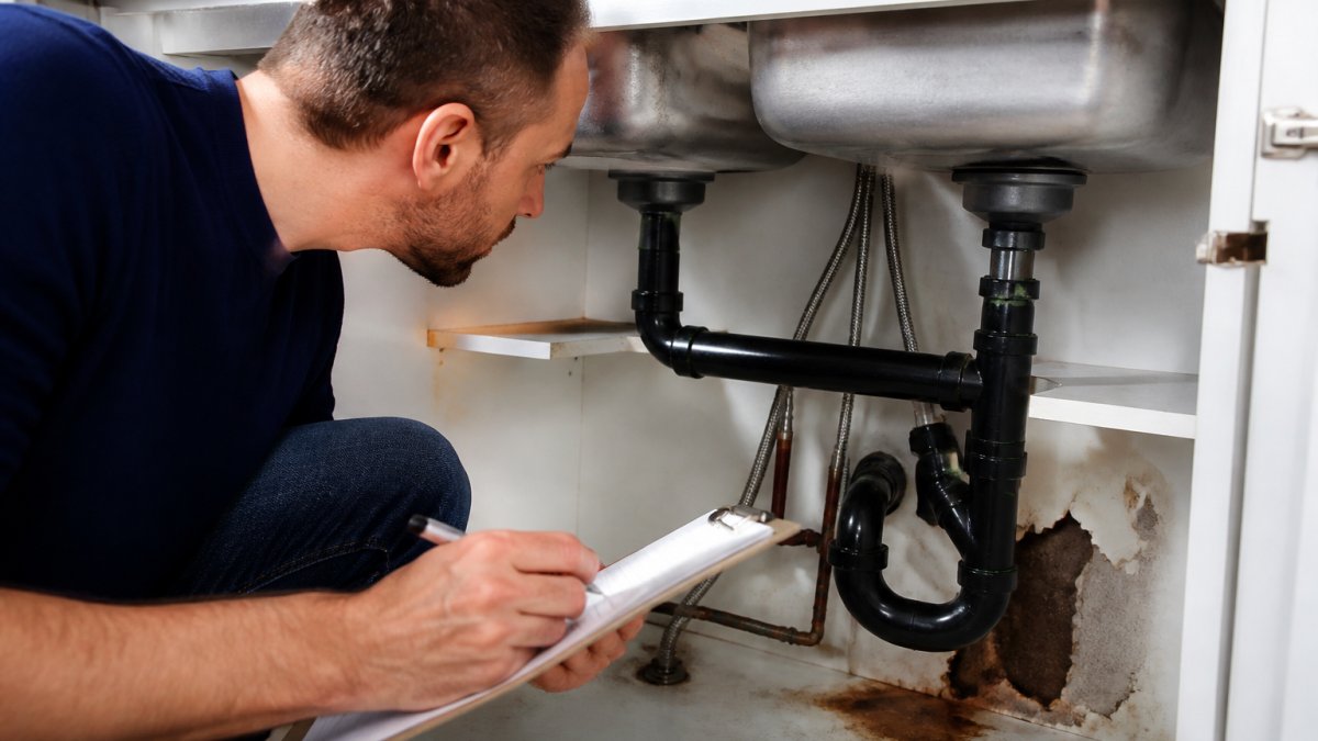 Common Plumbing Code Violations in Rental Properties