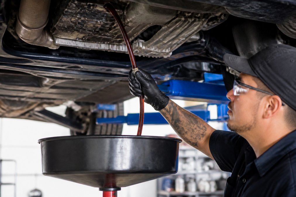 Cost of Professional Transmission Fluid Service