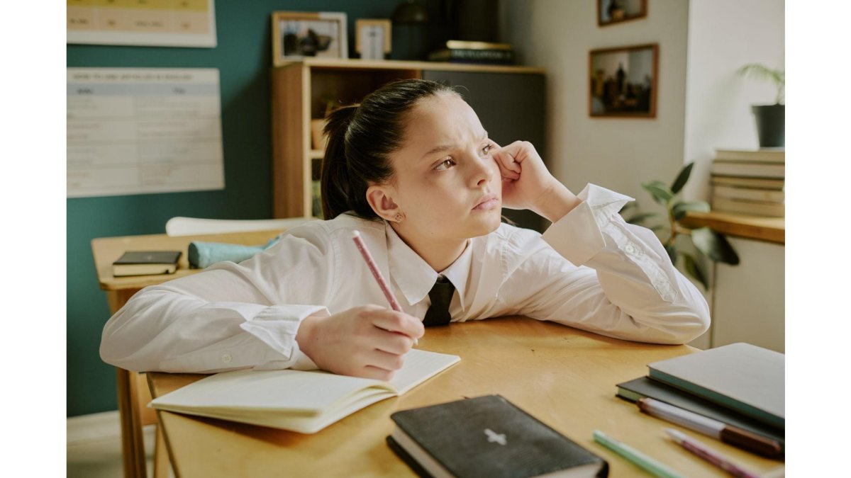 9 Signs of Inattentive ADHD in Women You Might Miss