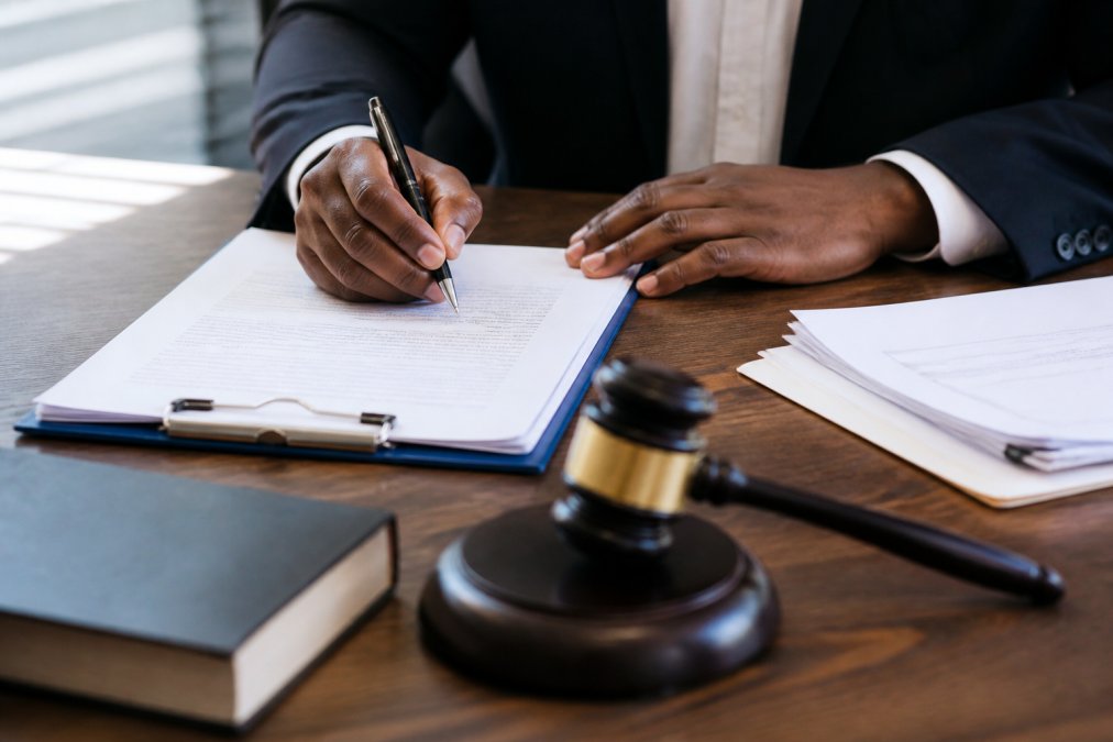 Debt Collection Lawsuit Defense: 7 Tips That Work