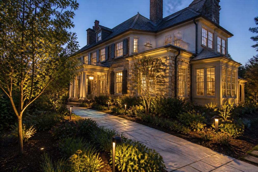 Design Architectural Lighting for Historic Homes