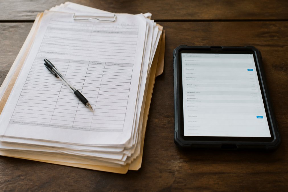 Digital Work Order App vs Paper Forms: 2026 Guide