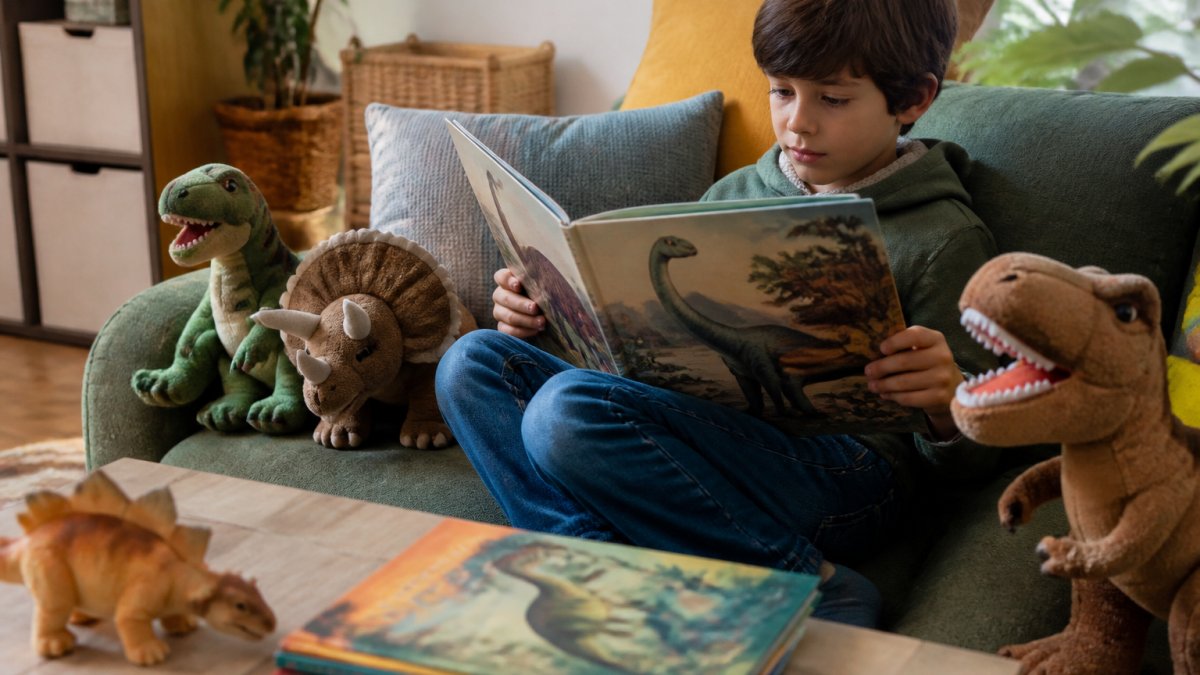 Dinosaur Story Books for Ages 5–9: A Guide