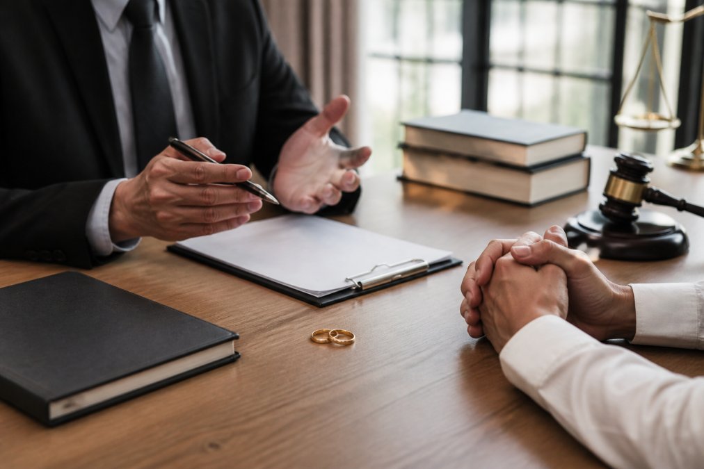 Do I Need a Divorce Lawyer? How to Decide