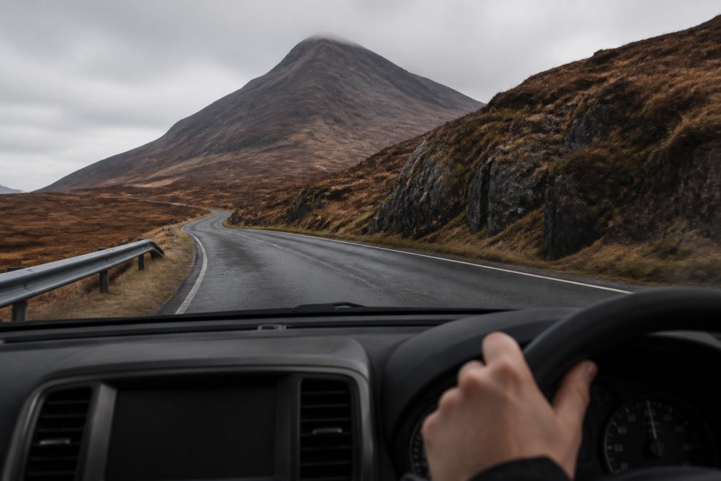Driving Tips for Highland Roads: A Practical Guide