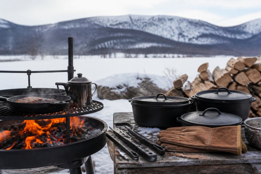 Durable Outdoor Cooking Equipment for Cold Weather