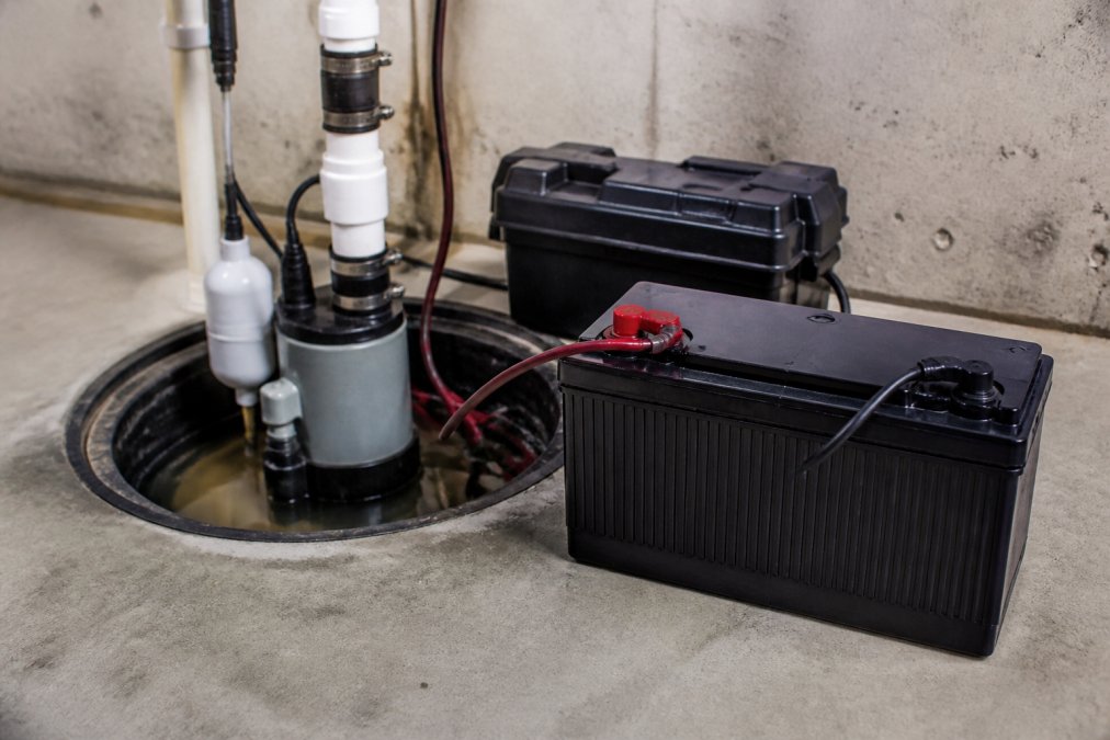 Durable Sump Pump Backup Batteries: Types, Setup & Maintenance