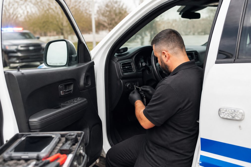 Emergency Vehicle Lockout Services: What to Do Now