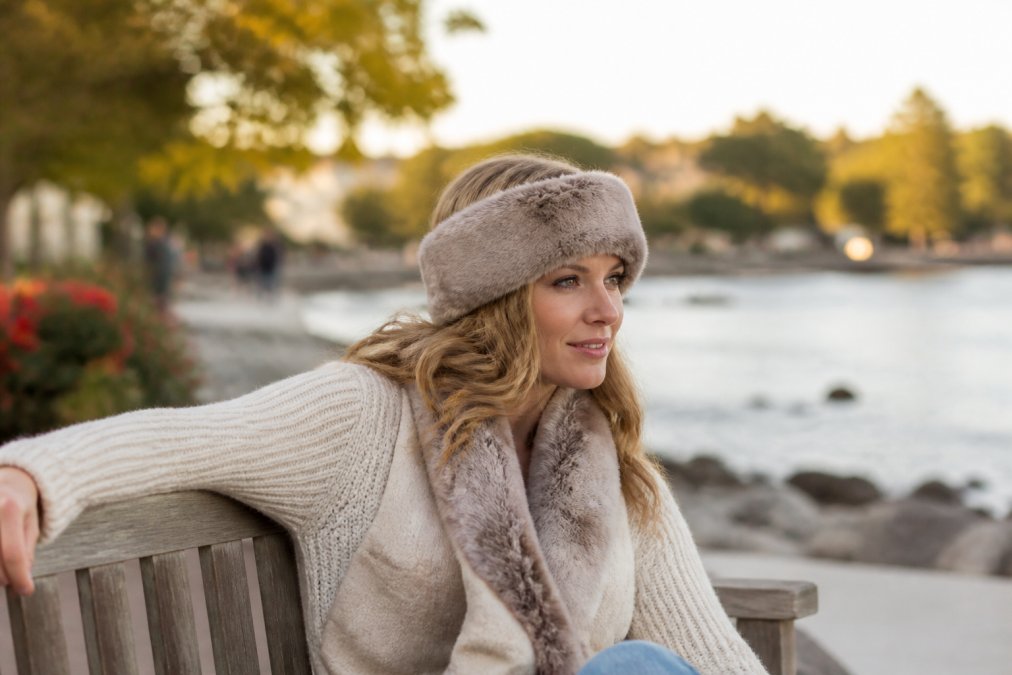 Fur Accessories for Mild Climates: A 2026 Guide