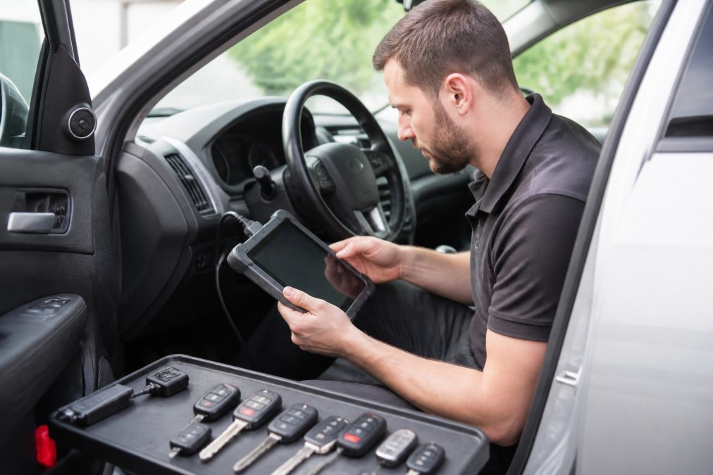 Get a Replacement Transponder Key Without Dealership Towing