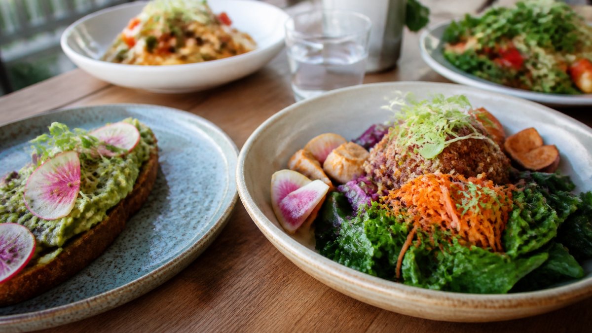 Gluten-Free Vegan Dining: A West Hollywood Guide