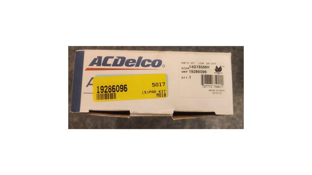 GM OEM ACDelco Rear Brake Pad Set 19286096 14D785MH Silverado Tahoe Sierra Yukon